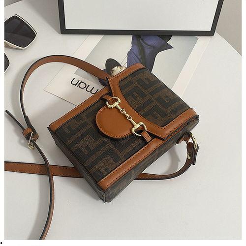 网红新款小包包图片,网红新款小包包，时尚便携必备单品