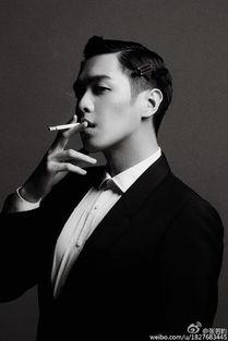 手长男明星,揭秘那些拥有修长双手的男明星